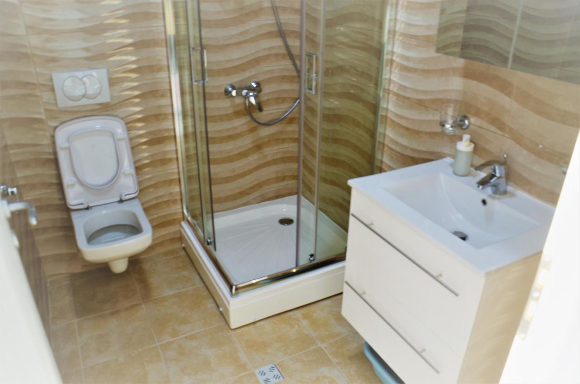 Apartmani Svetionik Budva Ruang foto