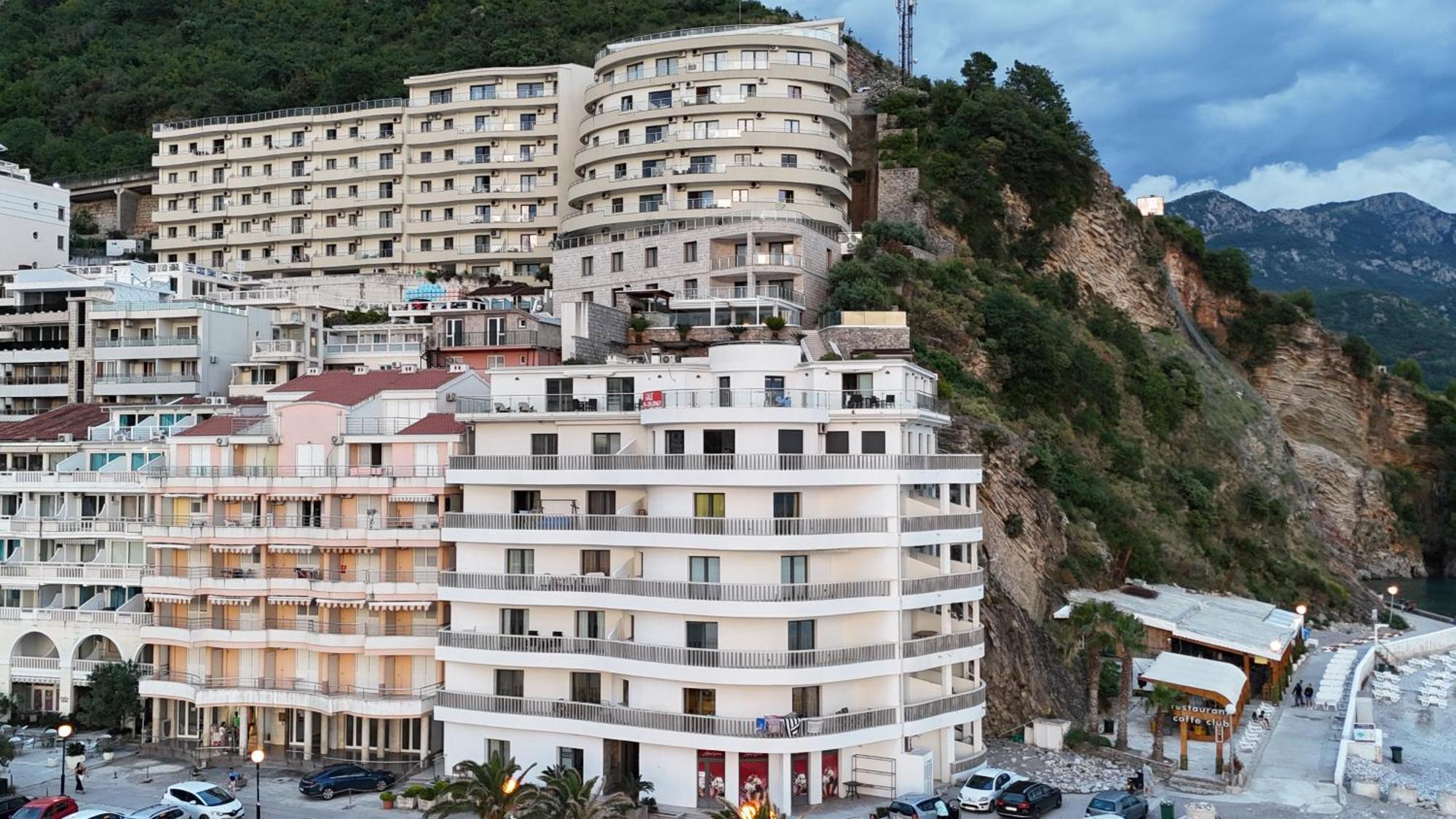 Apartmani Svetionik Budva Bagian luar foto