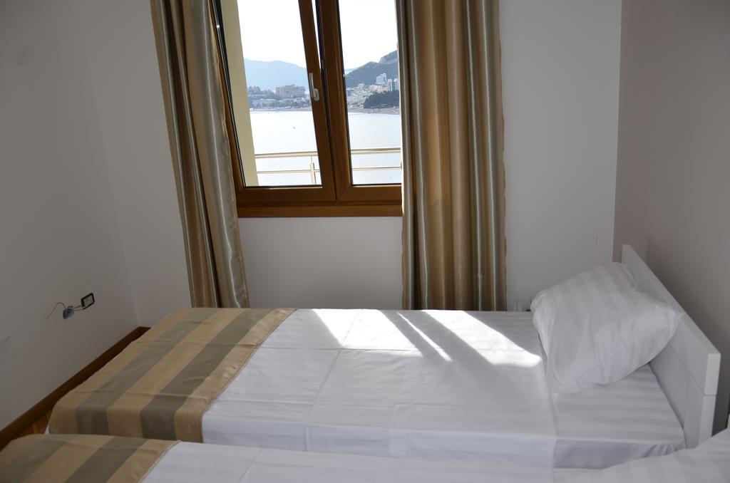 Apartmani Svetionik Budva Bagian luar foto