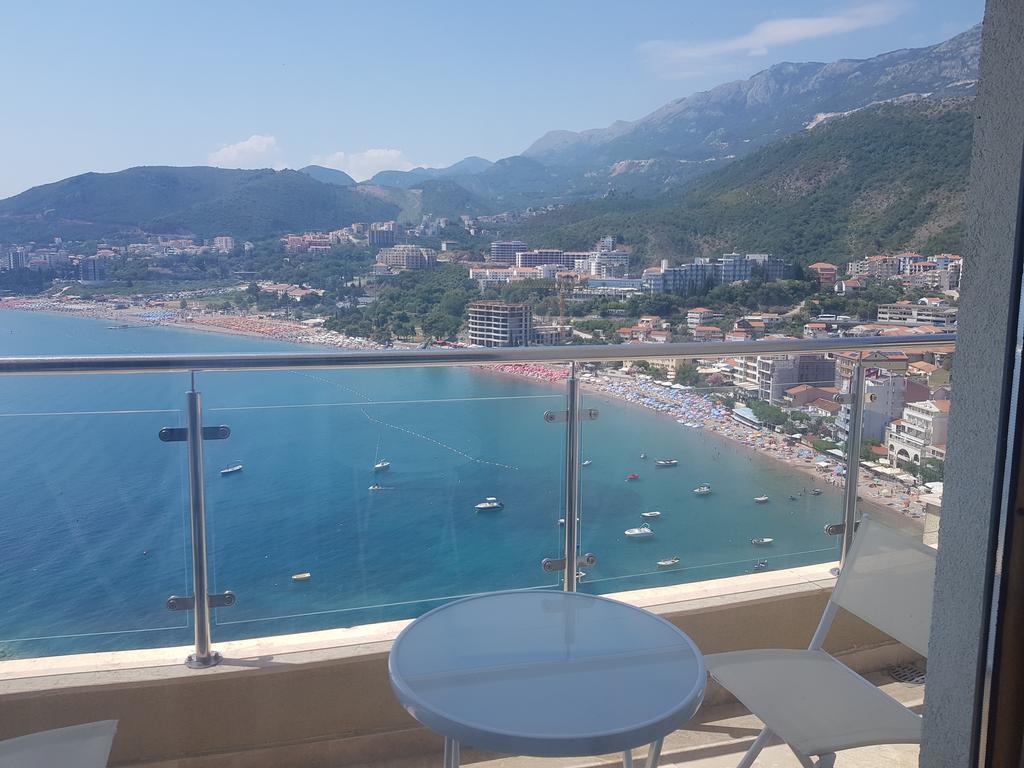 Apartmani Svetionik Budva Bagian luar foto