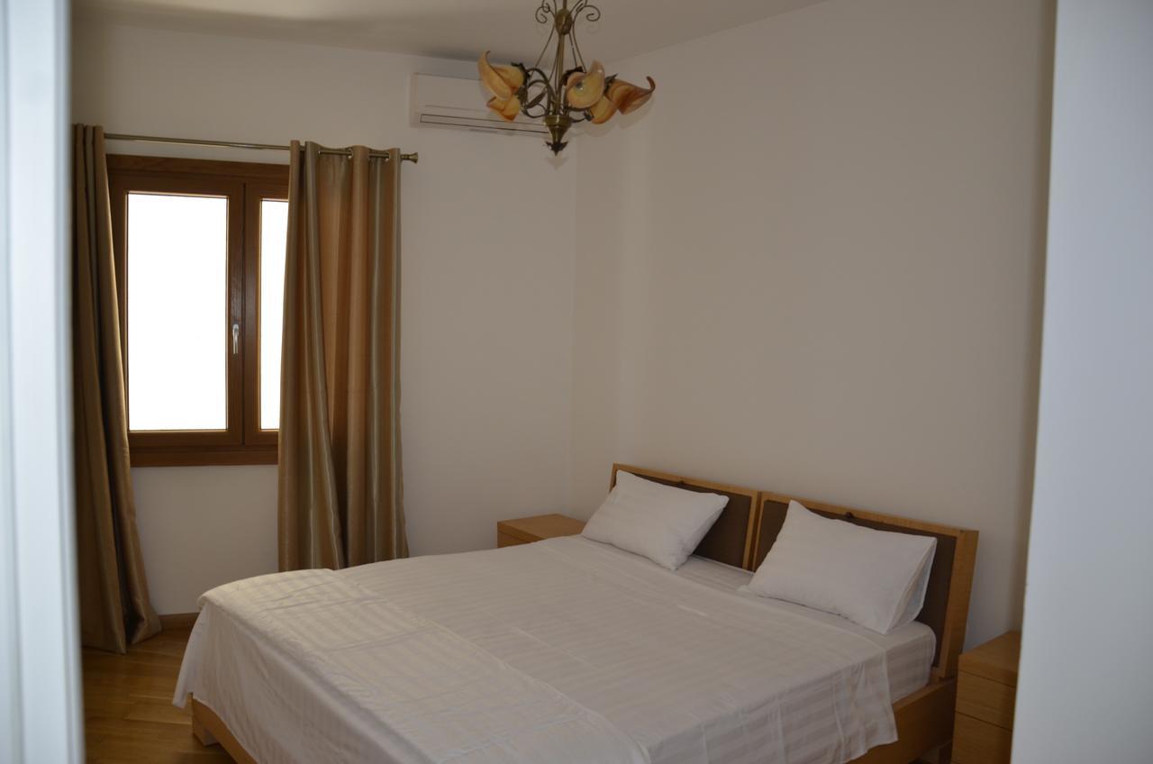 Apartmani Svetionik Budva Ruang foto