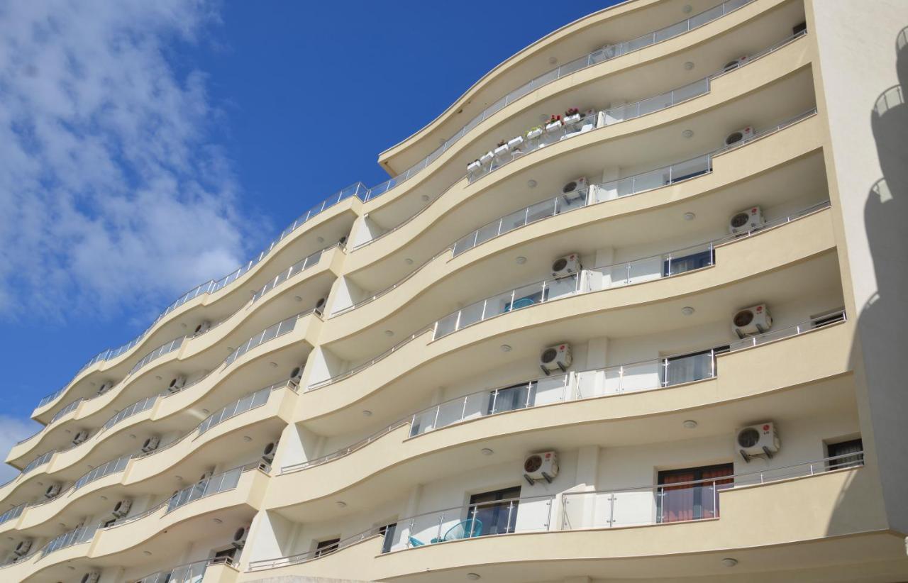 Apartmani Svetionik Budva Bagian luar foto